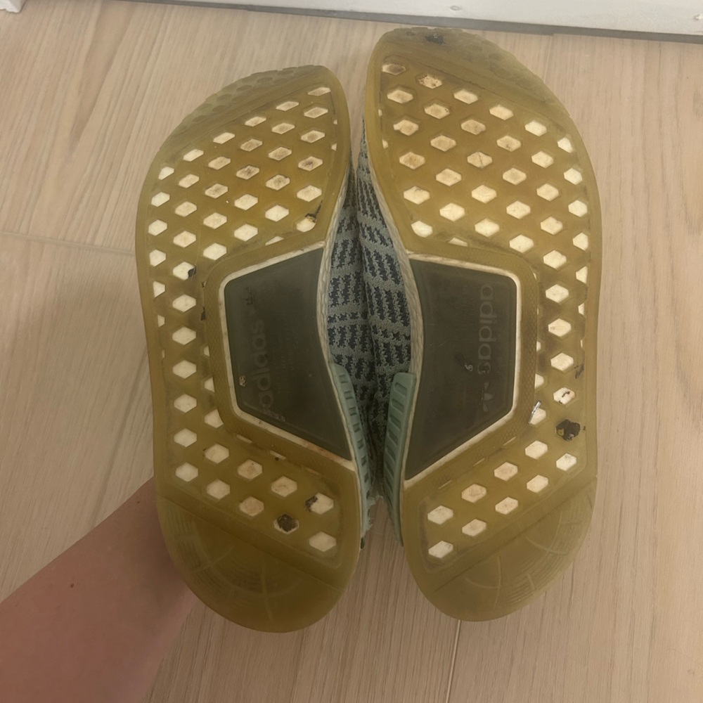 Adidas NMD R1 - Picture 5 of 7